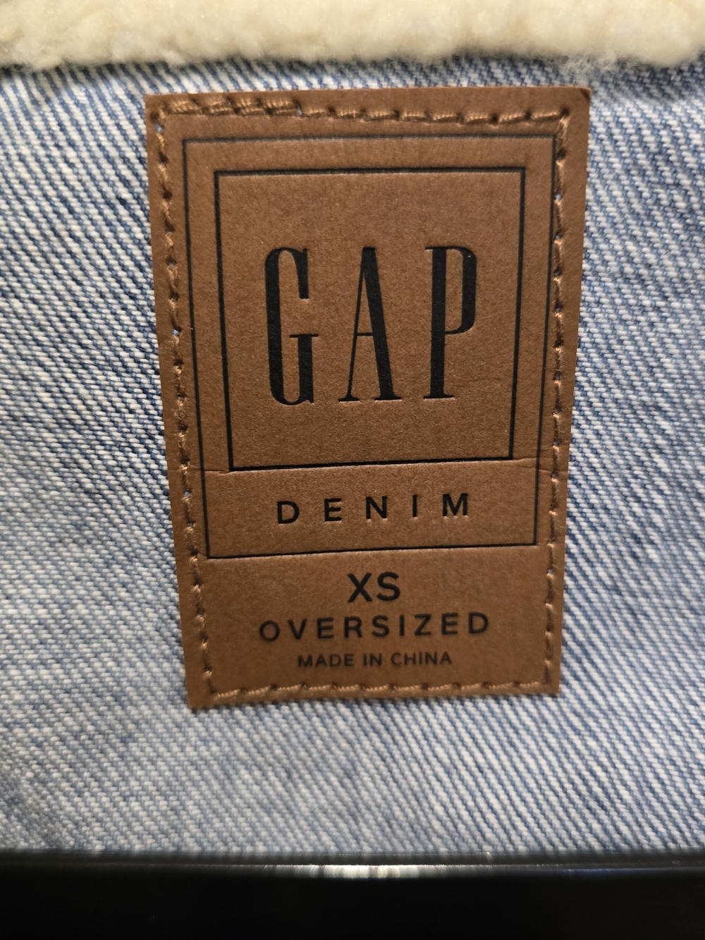 Gap Denim Sherpa Collar Jean Jacket Womens XS Oversized Light Wash Trucker - Picture 3 of 6